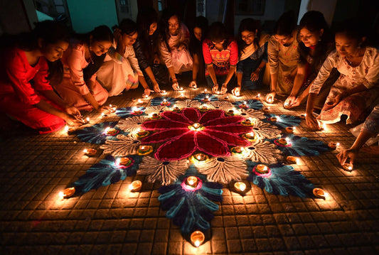 Send a Diwali 2025 Greeting Across Continents